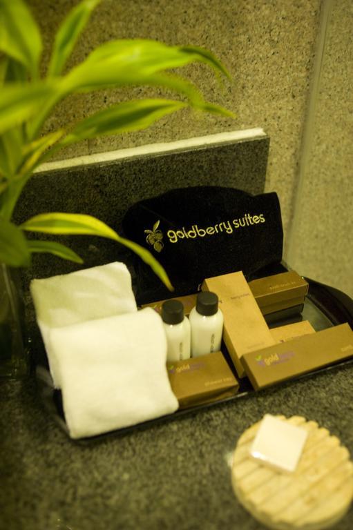 Goldberry Suites & Hotel Mactan Đảo Mactan Ngoại thất bức ảnh