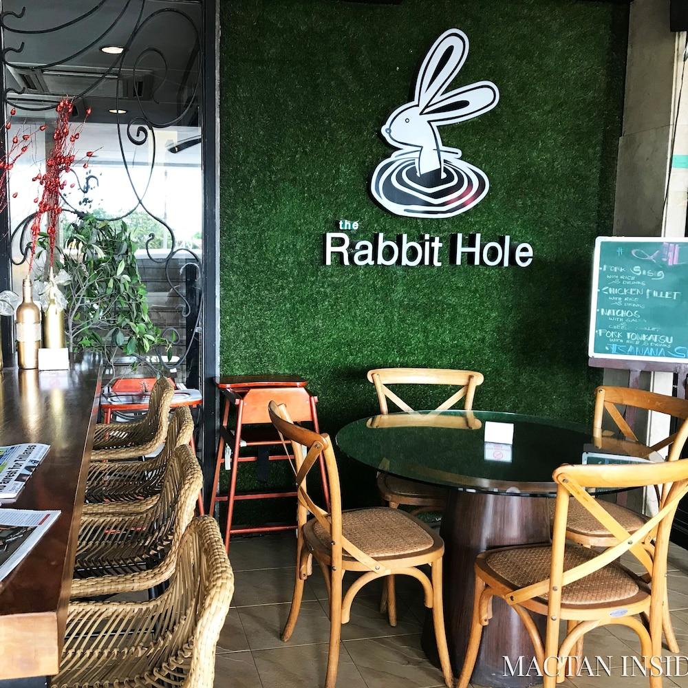 Goldberry Suites & Hotel Mactan Đảo Mactan Ngoại thất bức ảnh