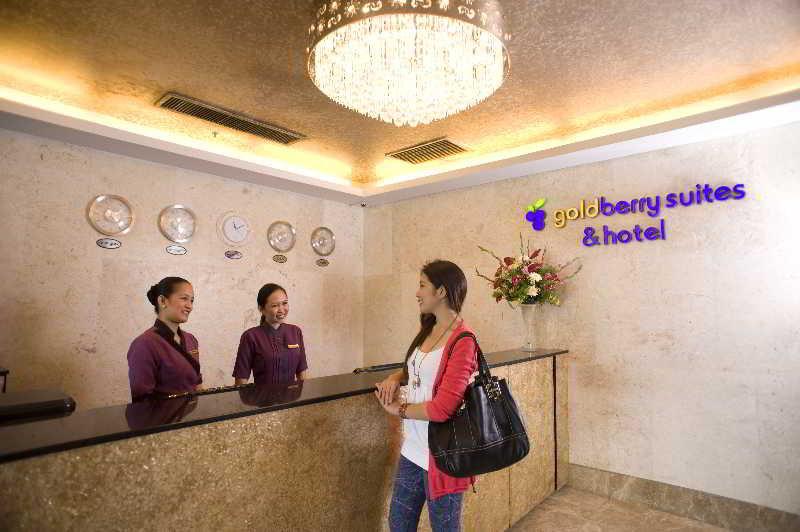 Goldberry Suites & Hotel Mactan Đảo Mactan Ngoại thất bức ảnh